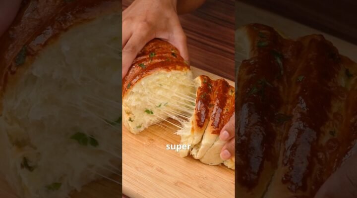 PÃO DE ALHO. #shorts #receitas #receitasimples #pão #receitafácil #receitarápida