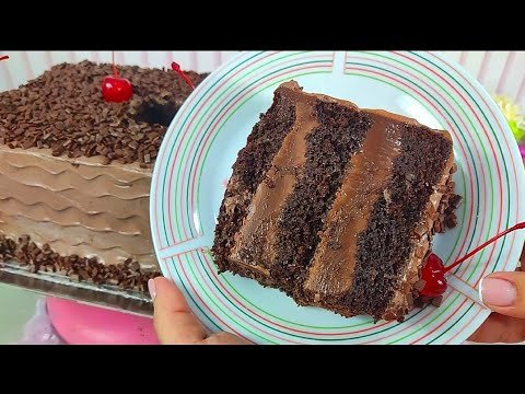 BOLO DE CHOCOLATE TRUFADO BEM MOLHADINHO